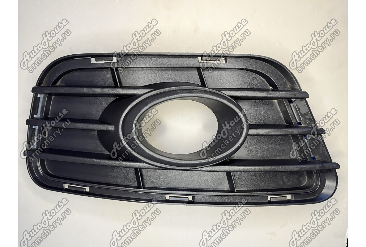 Решетка фары противотуманной правой Zotye T600 [1.5 16V 5MT внедорожник Turbo]